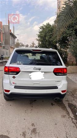 جیپ گراند شیرۆکی